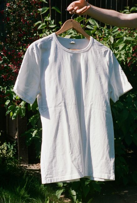 Asket Egyptian Cotton T-shirt. Our overall top pick for best plain, white t-shirt in this review.